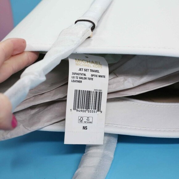 NWT Michael Kors Jet Set Travel Large Saffiano Leather Tote, Optic White - Picture 10 of 10